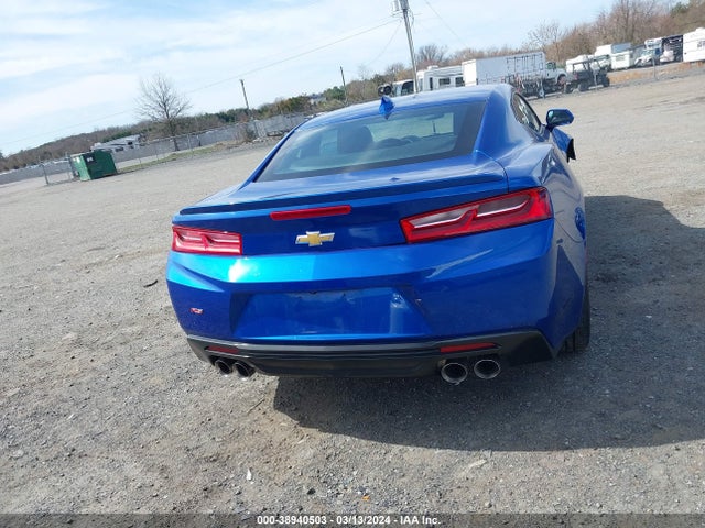 Chevrolet Camaro 2lt 2018 1G1FD1RS4J0108382 Image 16
