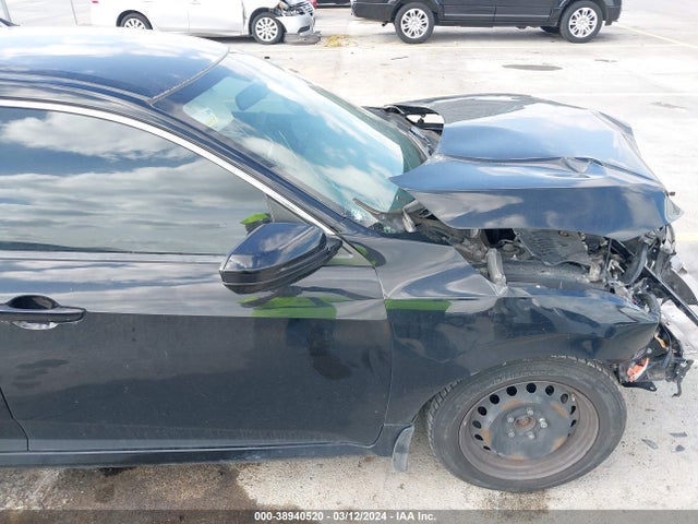 Honda Civic Lx 2018 19XFC2F55JE017787 Image 20