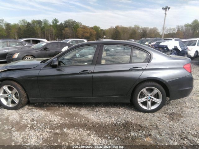WBA3B1G53FNT64226 BMW 320i