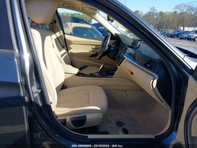 WBA3B1G53FNT64226 BMW 320i