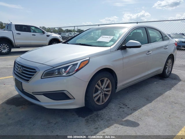Hyundai SONATA SE 2016 5NPE24AF1GH352043 Image 2