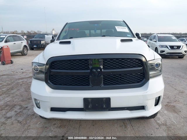 RAM 1500 Night  4x4 5'7 Box 2018 1C6RR7MT3JS161806 Image 12