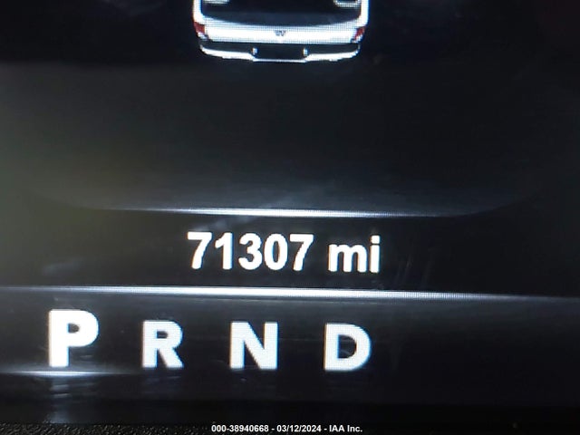 RAM 1500 Night  4x4 5'7 Box 2018 1C6RR7MT3JS161806 Image 15