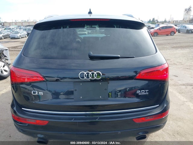 Audi Q5 2.0t Premium 2016 WA1L2AFP6GA021497 Image 17