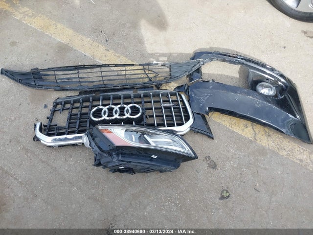Audi Q5 2.0t Premium 2016 WA1L2AFP6GA021497 Image 12