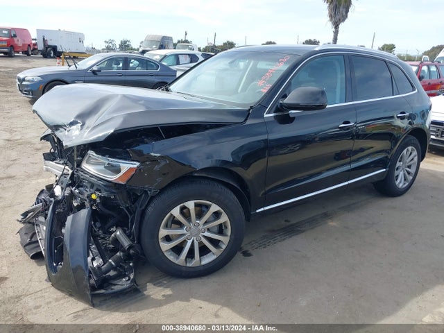 Audi Q5 2.0t Premium 2016 WA1L2AFP6GA021497 Image 2