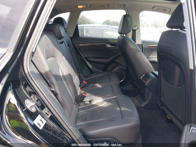 Audi Q5 2.0t Premium 2016 WA1L2AFP6GA021497 Image 8