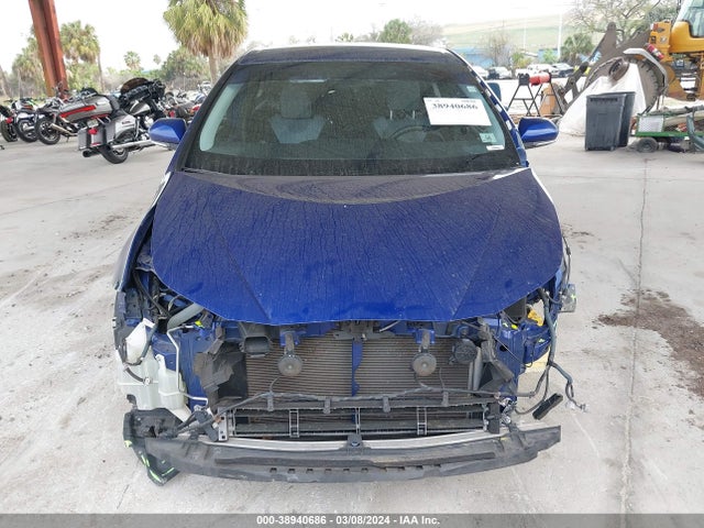 Toyota Prius Two 2016 JTDKBRFU9G3525178 Image 12