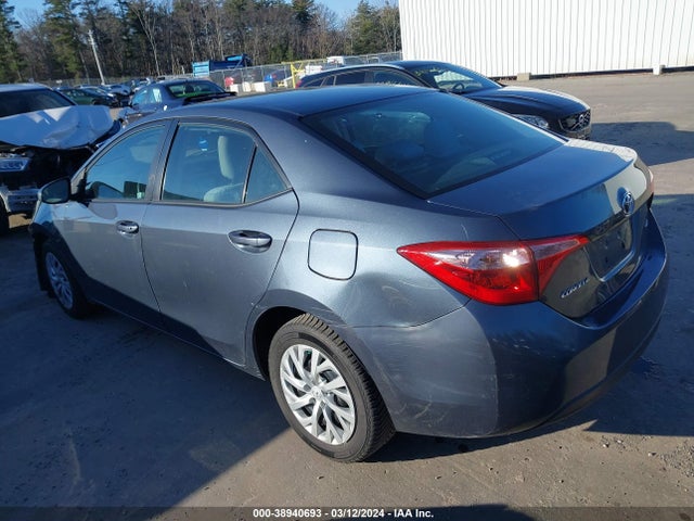 Toyota COROLLA LE 2017 2T1BURHE8HC862935 Image 3