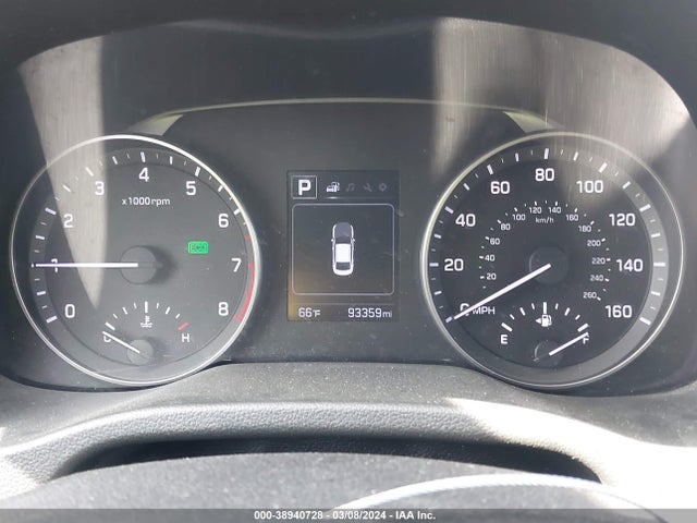 Hyundai Elantra Value Edition 2017 5NPD84LFXHH137012 Image 7