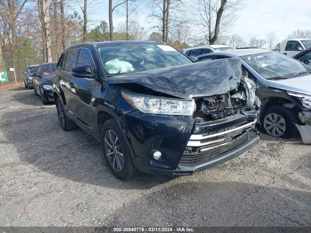 2017 5TDKZRFH9HS509061 главное изображение