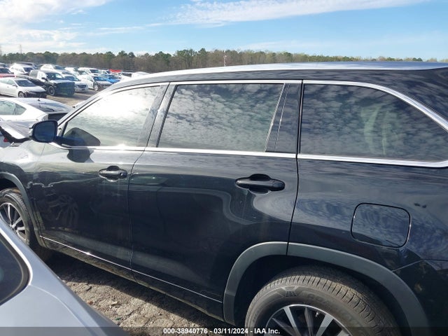 Toyota Highlander Xle 2017 5TDKZRFH9HS509061 Image 14