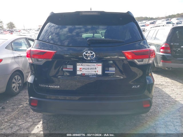 Toyota Highlander Xle 2017 5TDKZRFH9HS509061 Image 16