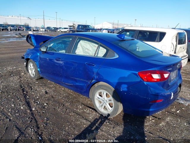 Chevrolet Cruze Lt Auto 2018 1G1BE5SM7J7224570 Image 3