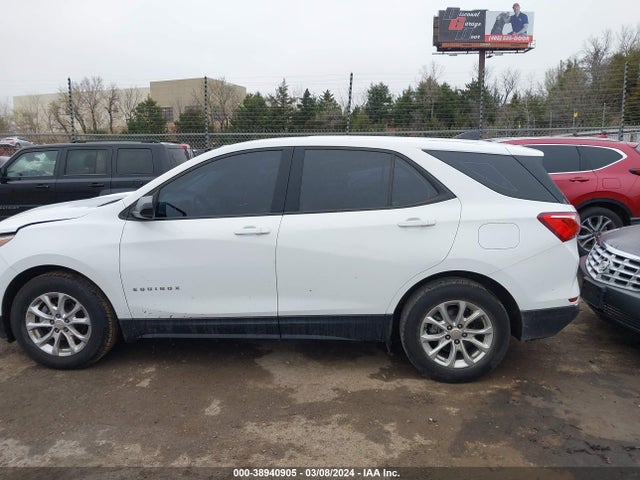 Chevrolet EQUINOX LS 2018 2GNAXHEV6J6283765 Image 14