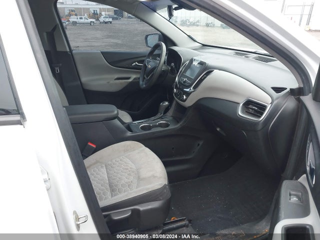 Chevrolet EQUINOX LS 2018 2GNAXHEV6J6283765 Image 5