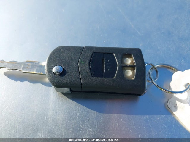 38940958 :رقم المزاد ، JM1BL1SG3A1141799 vin ، 2010 Mazda Mazda3 I Touring مزاد بيع