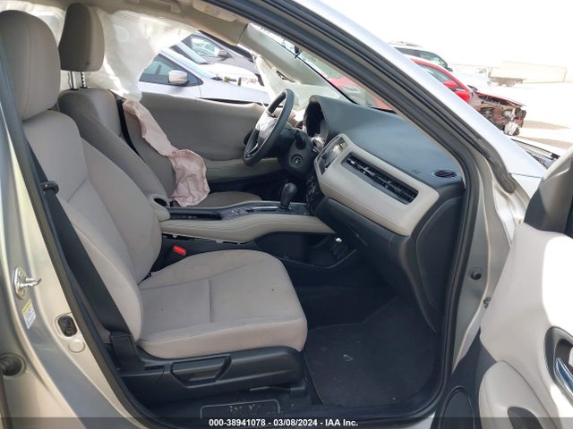 Honda HR-V LX 2016 3CZRU5H3XGM721693 Image 5