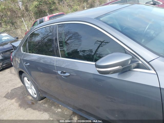 1VWAT7A30FC123217 Volkswagen Passat 1.8t Limited Edition