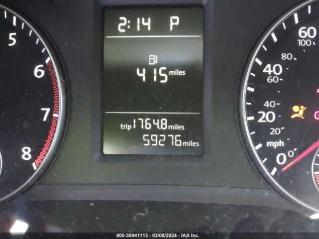 1VWAT7A30FC123217 Volkswagen Passat 1.8t Limited Edition