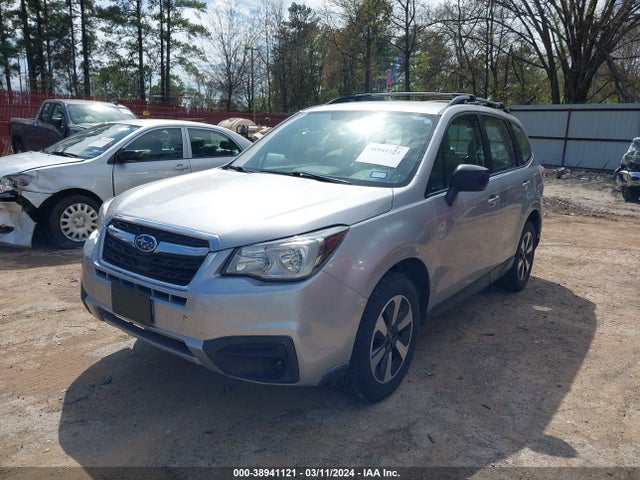 Subaru Forester 2.5i 2018 JF2SJABC0JH611895 Image 2