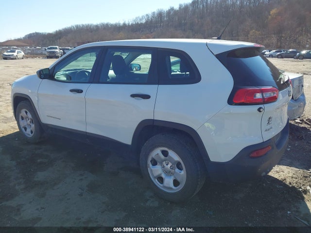 1C4PJMAB5HW562195 Jeep Cherokee Sport 4x4
