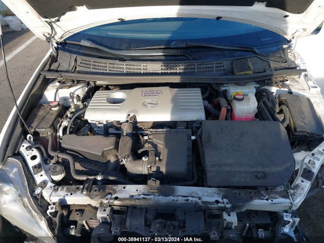 Lexus CT 200H 2015 JTHKD5BH4F2215048 Image 10