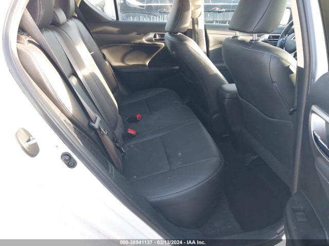 Lexus CT 200H 2015 JTHKD5BH4F2215048 Image 8