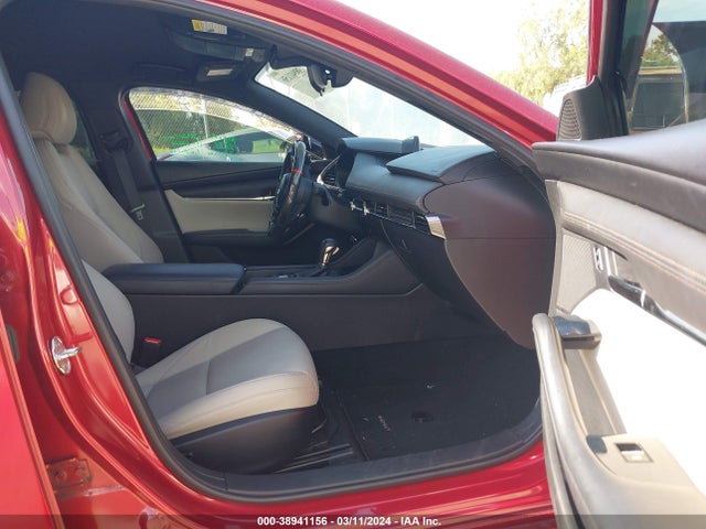 38941156 :رقم المزاد ، JM1BPAJM0K1139361 vin ، 2019 Mazda Mazda3 مزاد بيع