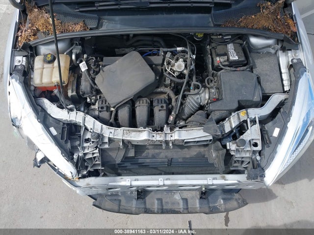 Ford FOCUS SE 2016 1FADP3K28GL372830 Image 10