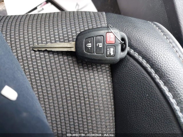 Toyota Corolla S Plus 2015 2T1BURHE3FC315021 Image 11