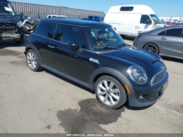 2012 MINI COOPER S WMWSV3C57CTY17713 Photo 0
