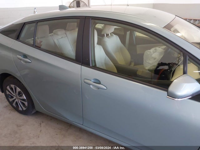 Toyota Prius Xle Awd-e 2021 JTDL9MFU9M3028291 Image 13