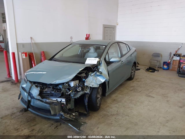Toyota Prius Xle Awd-e 2021 JTDL9MFU9M3028291 Image 2