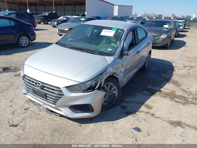 Hyundai ACCENT SE 2022 3KPC24A62NE175107 Image 2
