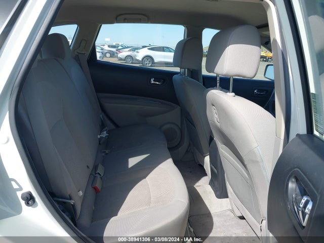 Nissan Rogue Select S 2015 JN8AS5MTXFW674537 Image 8
