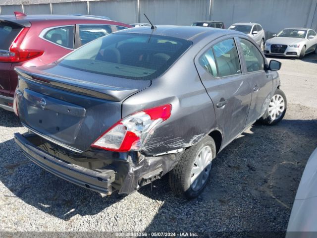 3N1CN7AP9HL817956 Nissan Versa 1.6 S+