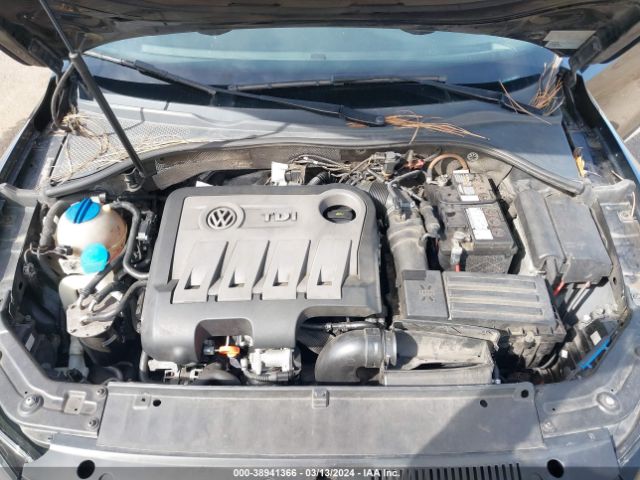 1VWBN7A38EC120529 Volkswagen Passat 2.0l Tdi Se