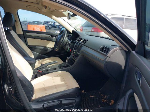 1VWBN7A38EC120529 Volkswagen Passat 2.0l Tdi Se