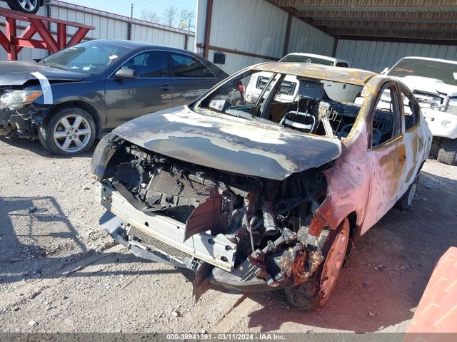 Nissan Versa 1.6 S+ 2017 3N1CN7APXHL905320 Image 2