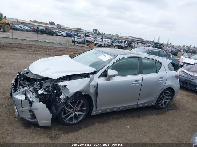 JTHKD5BH5F2224163 Lexus CT 200H