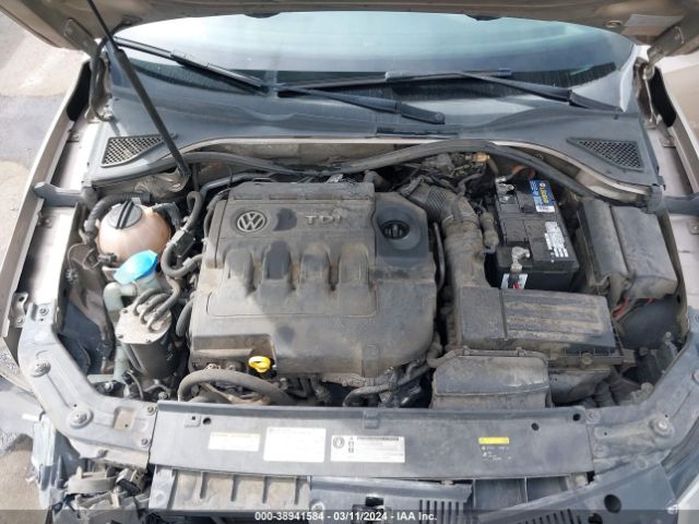 1VWBV7A33FC038502 Volkswagen Passat 2.0l Tdi Se