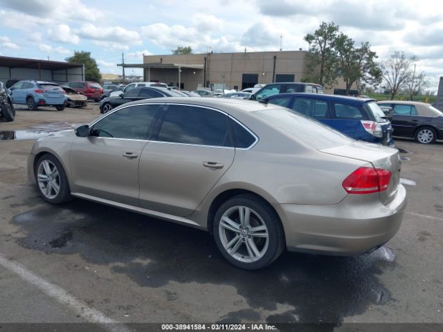 1VWBV7A33FC038502 Volkswagen Passat 2.0l Tdi Se