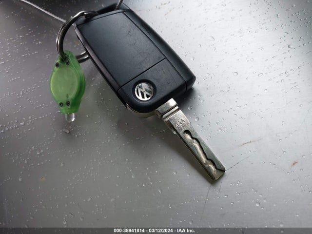 3VW2A7AU9FM064427 Volkswagen Golf Tdi S 4-door