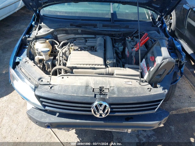 3VW267AJ1GM365735 Volkswagen Jetta 1.4t S