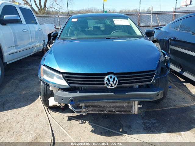 3VW267AJ1GM365735 Volkswagen Jetta 1.4t S