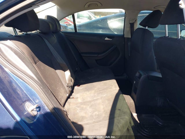 3VW267AJ1GM365735 Volkswagen Jetta 1.4t S