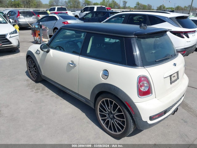 2012 MINI COOPER S WMWSV3C59CT385657 Photo 2