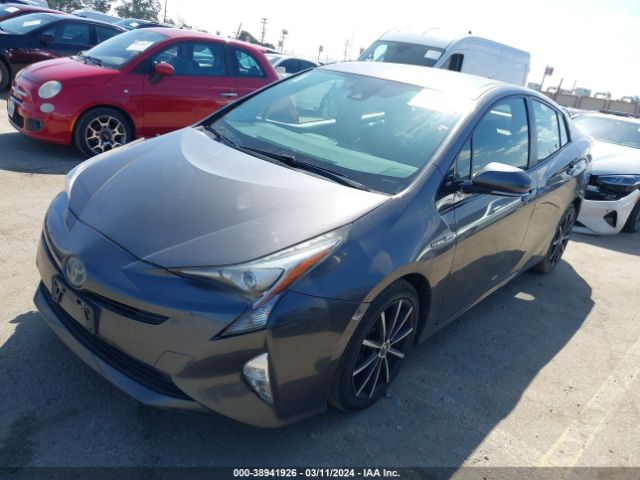 JTDKARFU9G3523496 Toyota Prius Three Touring