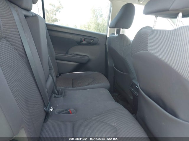 Toyota Highlander Le 2021 5TDZZRAH4MS528200 Image 8